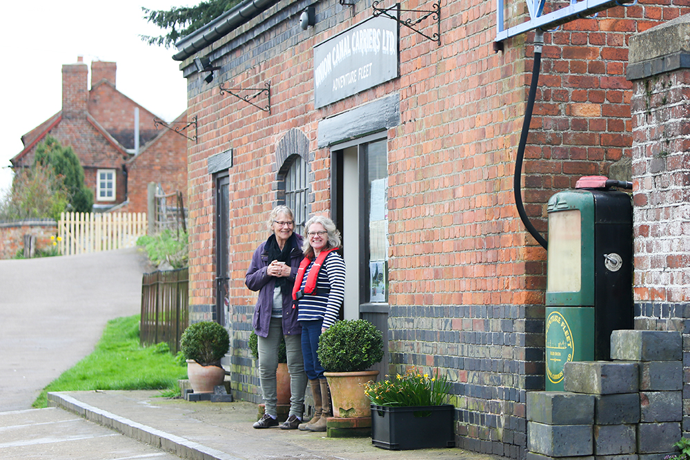 Iris and Heather Hewitt at the base in Braunston