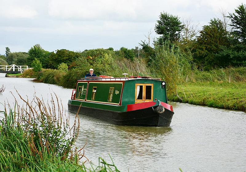 Foxglove boat image