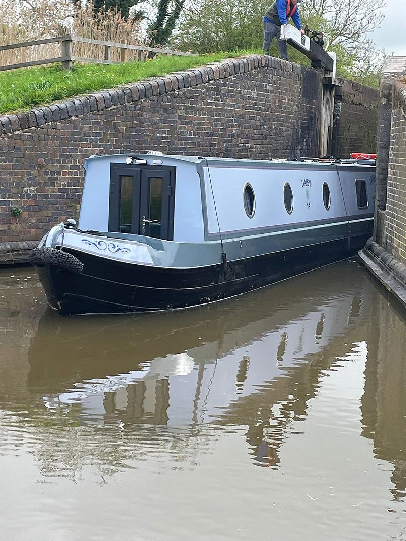 Tulip boat image