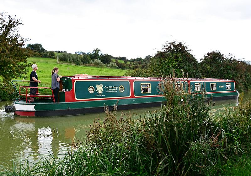 Foxhunter boat image