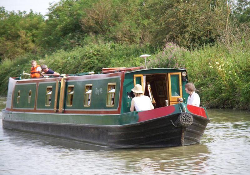 Flying Fox boat image