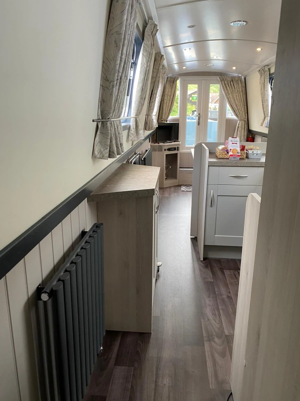 Canal Boat Hire With 2 Showers Roam&Roost Canal Boat Holidays