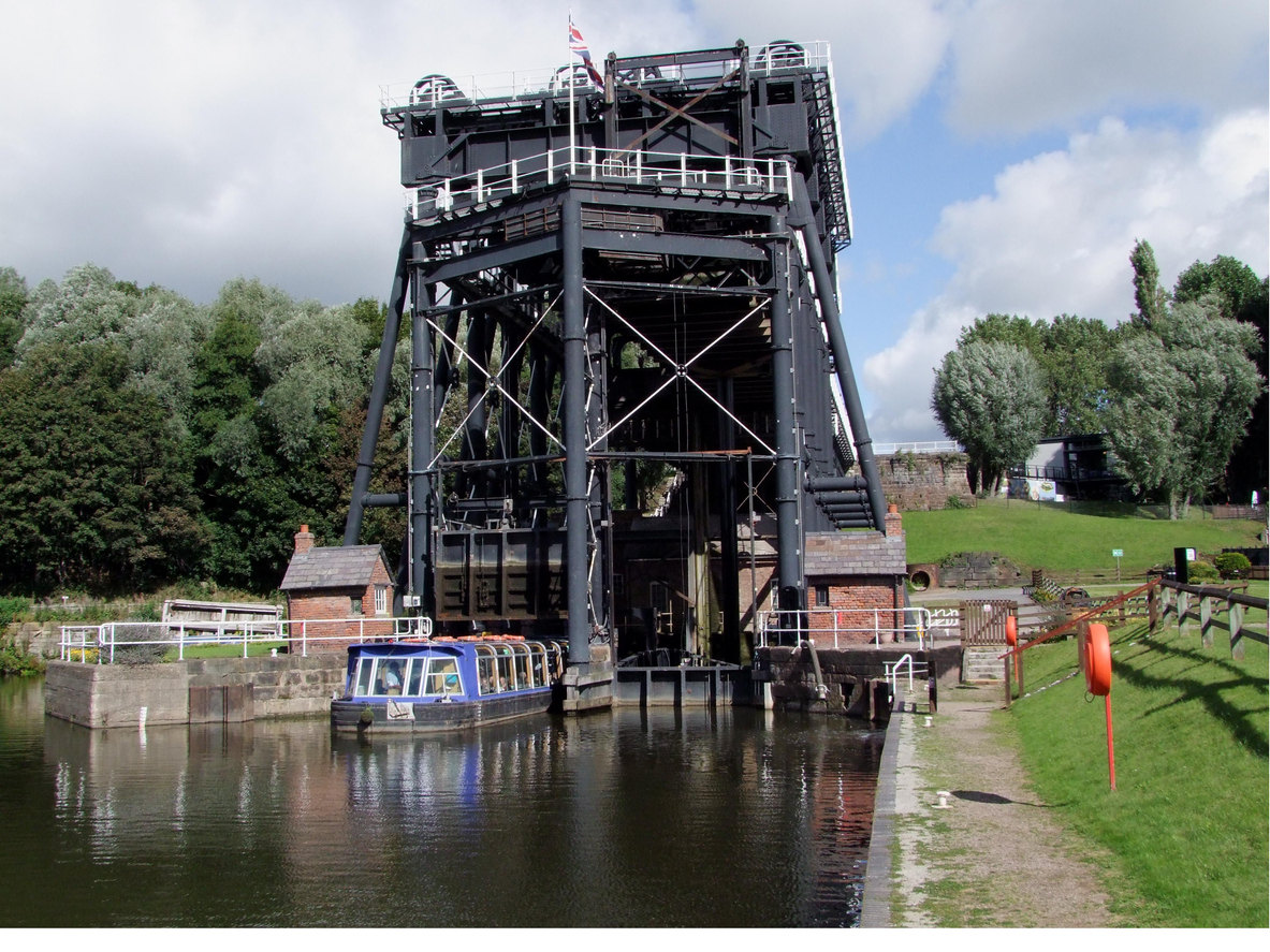 Photo looking up the Anderton Boat Lift and trip boat from the river weaver