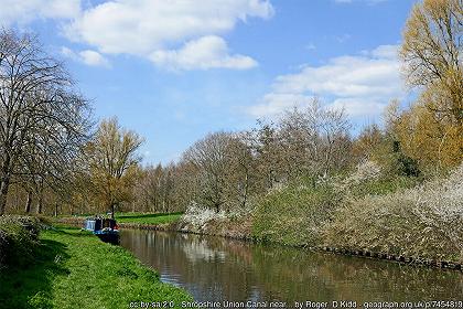 Boat moored near pendeford on the shropshire union canal